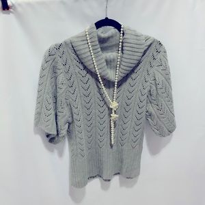 Long neck sweater
